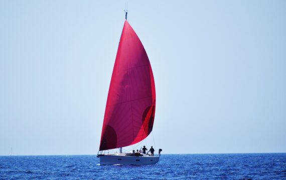 sailing-5988279_1280