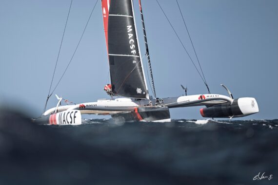Guirec Soudée voile Incidence record du monde